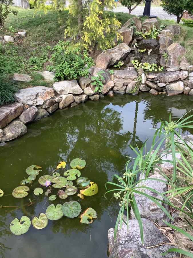 Leisure Pavilion House B&B Zhuangwei エクステリア 写真